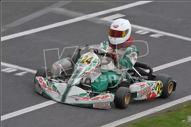 images/stories/champions-2009/jeremy-crapeau_mini.jpg#joomlaImage://local-images/stories/champions-2009/jeremy-crapeau_mini.jpg?width=643&height=428