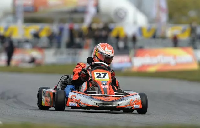 images/stories/champions-2011/gauthier-becq.jpg#joomlaImage://local-images/stories/champions-2011/gauthier-becq.jpg?width=638&height=410